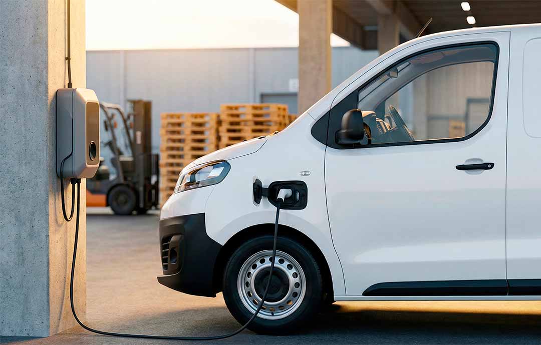 GROUPE SOLSTYCE Mobilite Electrique Professionnelle Investissement